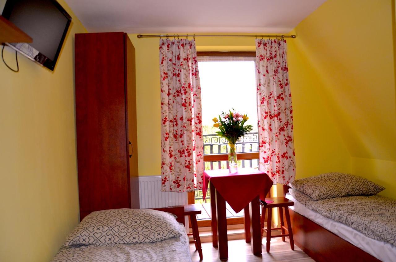 Osrodek Wypoczynkowo-Szkoleniowy Halny Hotel Завоя Екстериор снимка