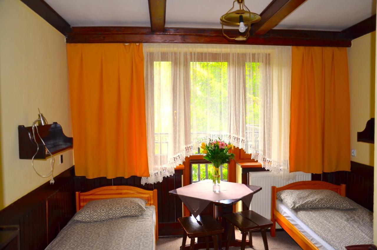 Osrodek Wypoczynkowo-Szkoleniowy Halny Hotel Завоя Екстериор снимка