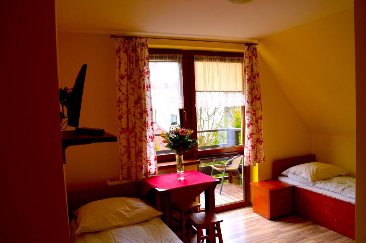 Osrodek Wypoczynkowo-Szkoleniowy Halny Hotel Завоя Екстериор снимка